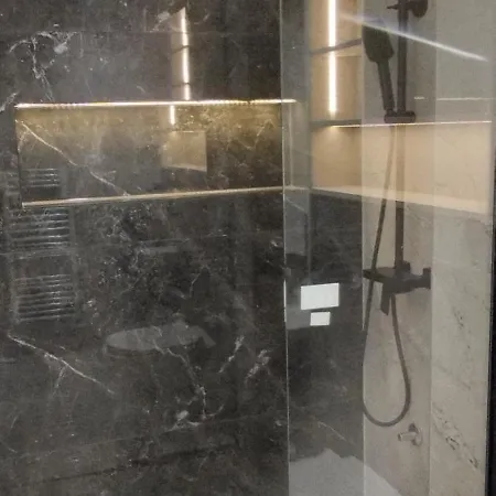 Luxury Prime With Parking