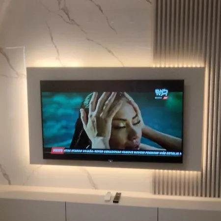 Apartman Luxury Prime With Parking *