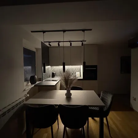 Apartment Luxury Prime With Parking