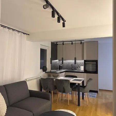 Apartman Luxury Prime With Parking Szarajevó