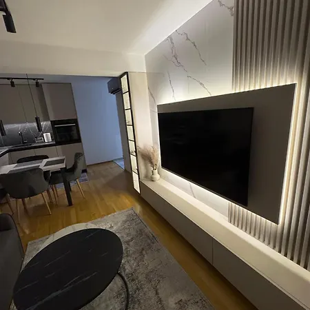 Luxury Prime With Parking Saraievo