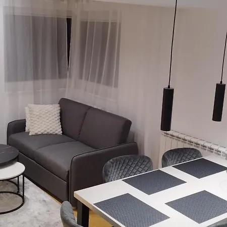 Apartman Luxury Prime With Parking *